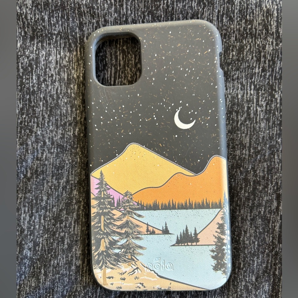 iPhone 11 Camping Night Pela Case